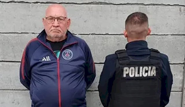 POLICIA RETIRADO